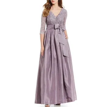 Elegantne V-Kaeluse Ema Pruut Kleidid 2024 Lavendel Pool Varrukad Appliqued Põranda - Pikkus Formaalne Pool, Hommikumantlid Prom Kleit